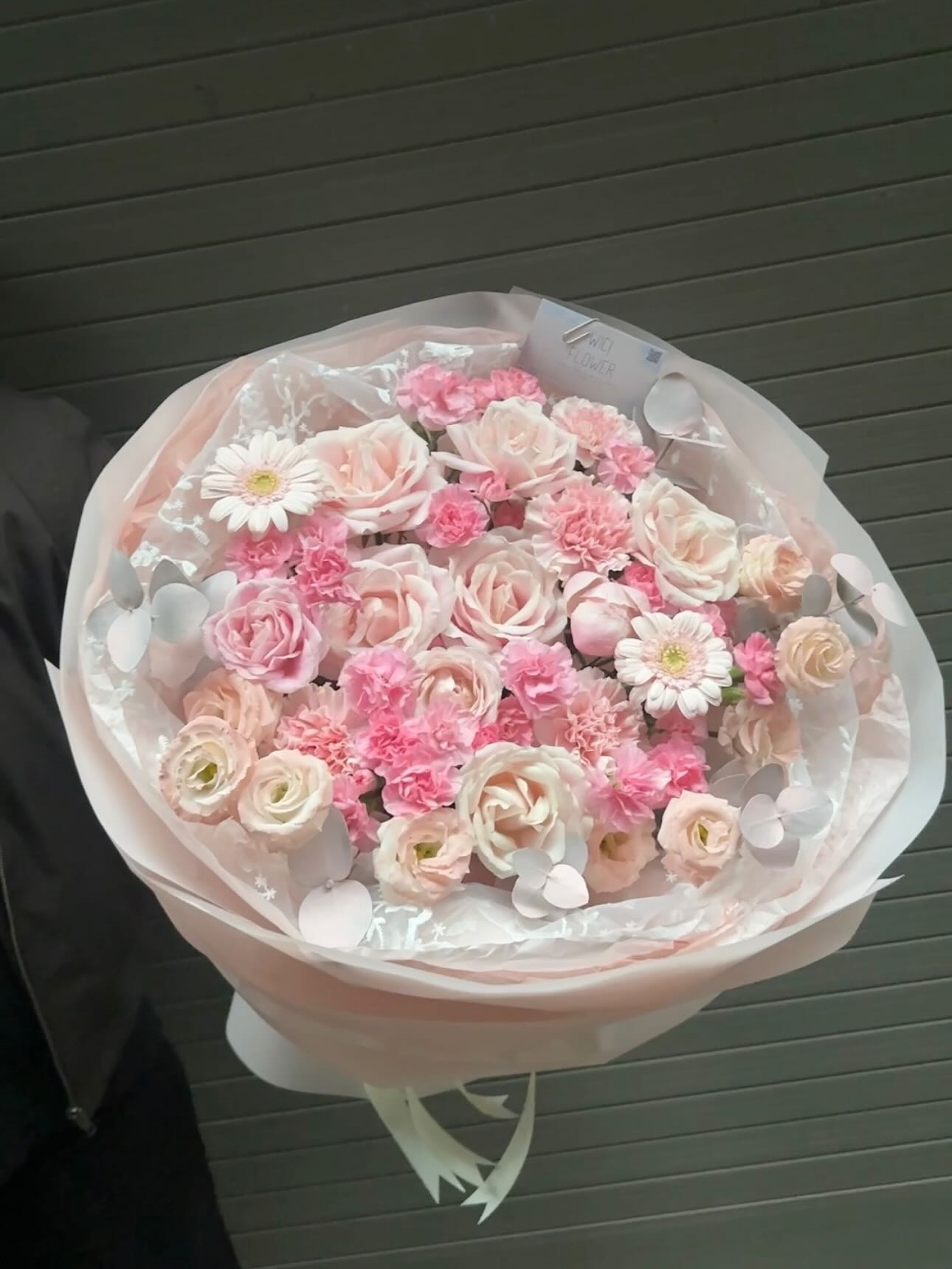 Aesthetic Hàn Nhật: 5 kiểu bouquet Hàn Quốc đang viral trên Instagram