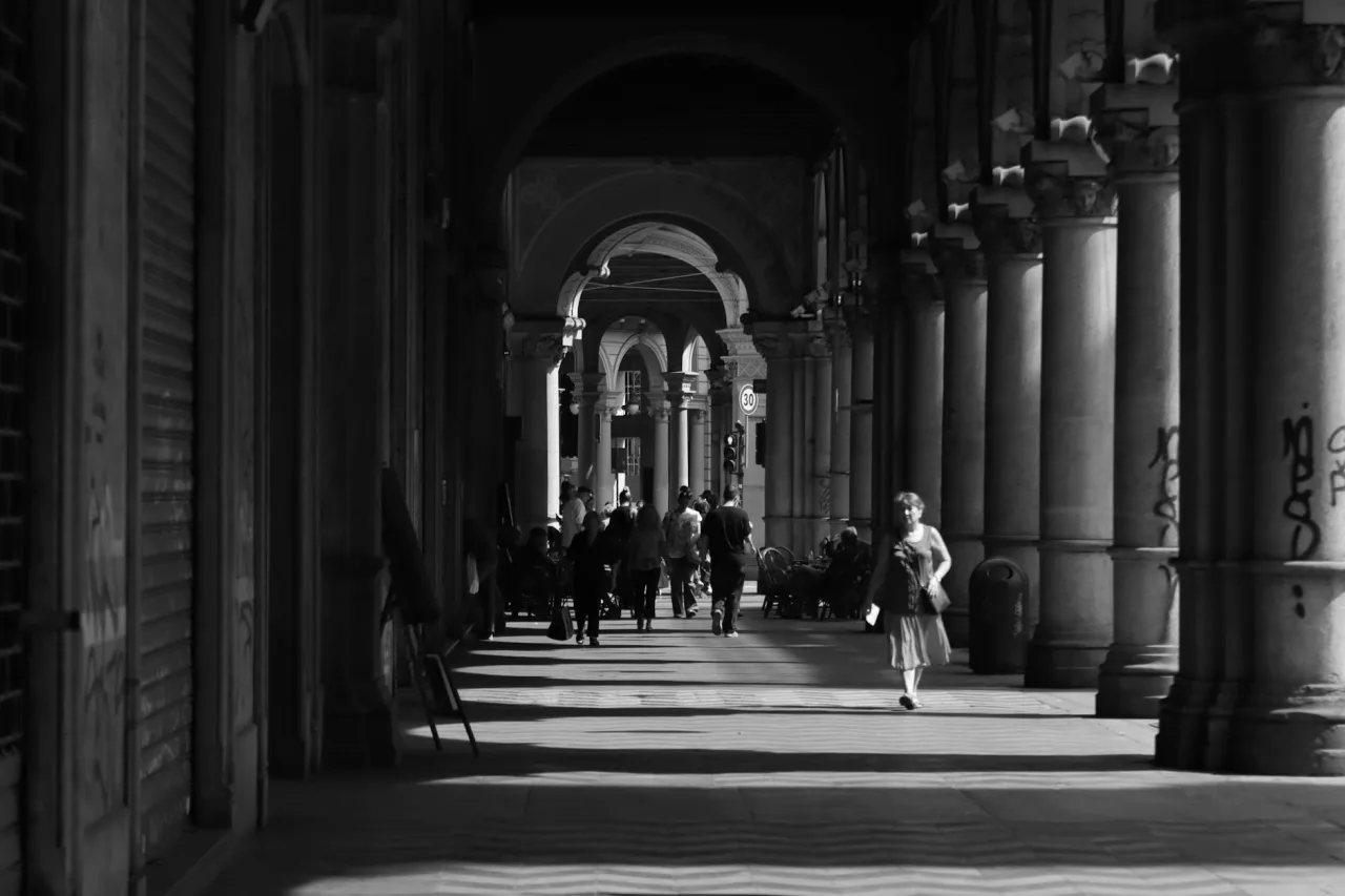 Acros