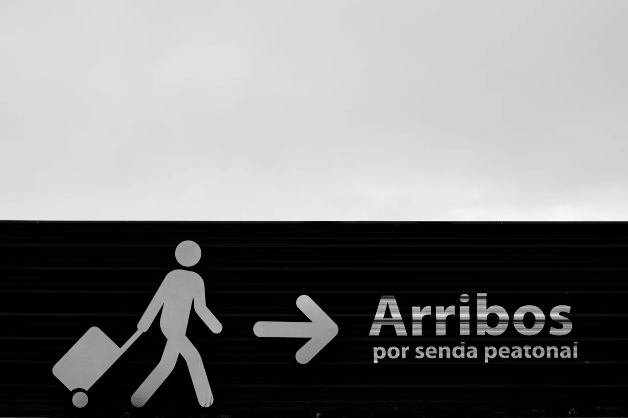 Acros